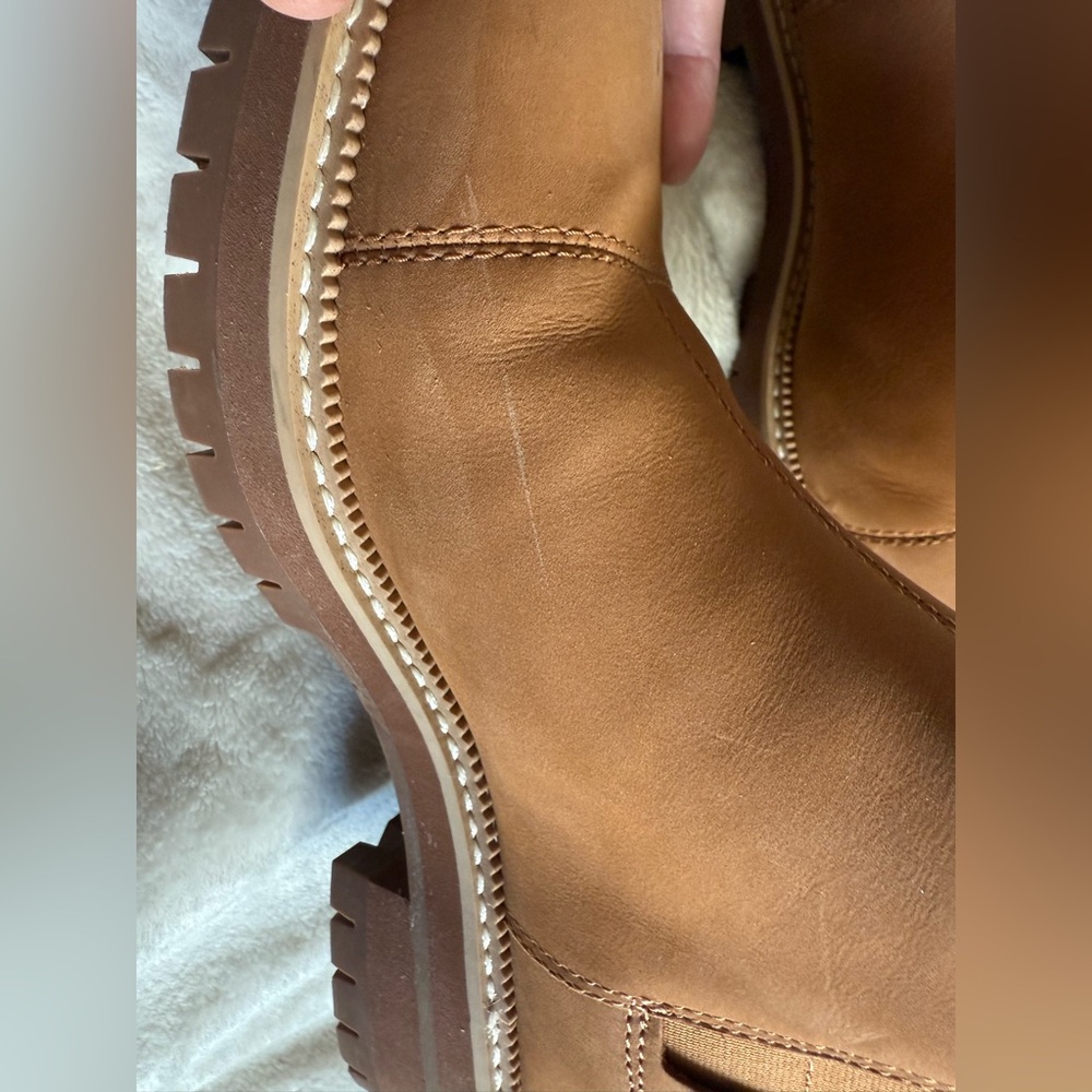 TOMS Women’s Dakota Water-Resistant Leather Chelsea Boots | Size 7.5 | Tan - Picture 5 of 8